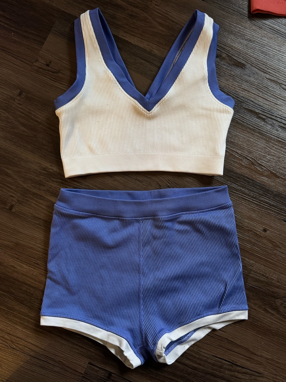 Aerie set